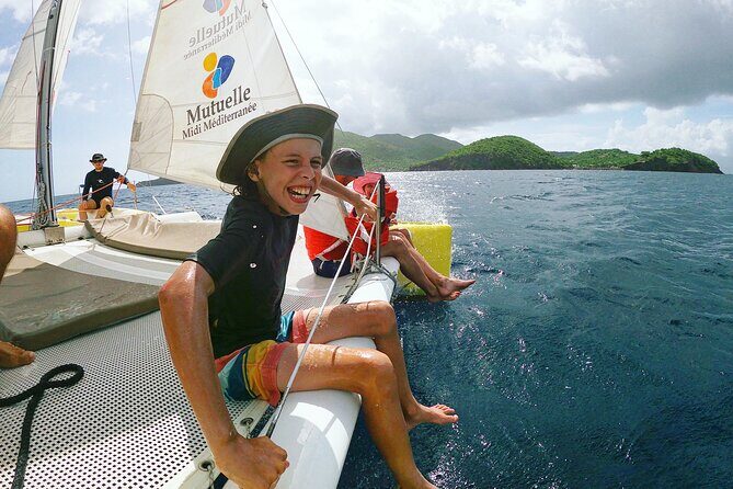 Two Hours of Sailing and Relaxation in the Bay of Saintes - Who Should Book This Tour?