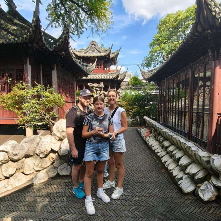 Zhujiajiao & Shanghai:Private Day Tour Water Town to Skyline - Authentic Experiences and Highlights