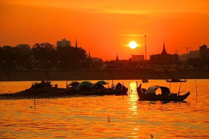 2hours Private Sunset Cruise with unlimited beer, soft drinks and Tour guide - The Experience’s Drawbacks