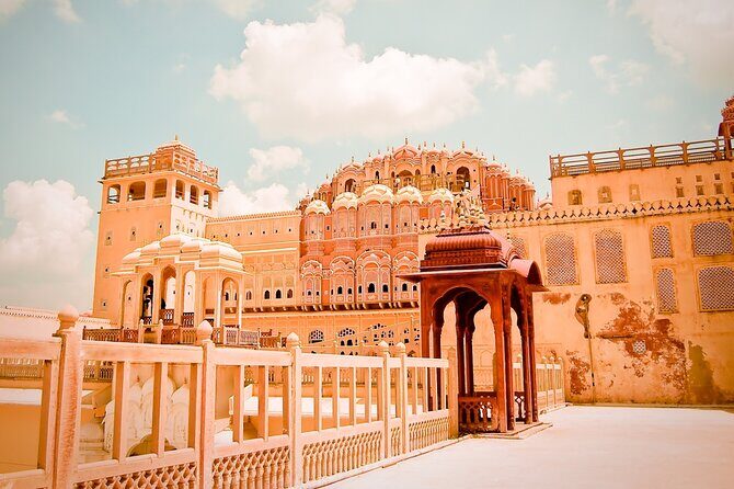 3 Days Private Luxury Golden Triangle Tour in Delhi, Agra, Jaipur - What Makes This Tour Stand Out?