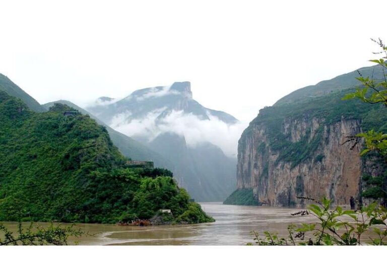 4D3N Yangtze River Victoria Cruise: Chongqing to Yichang - Practical Details and What They Mean for You