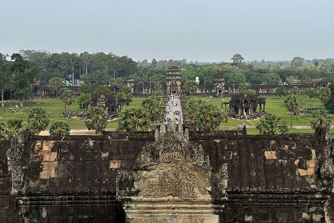 Angkor Wat 1-Day Tour by Private Car or Minivan - Experience Breakdown: What to Expect