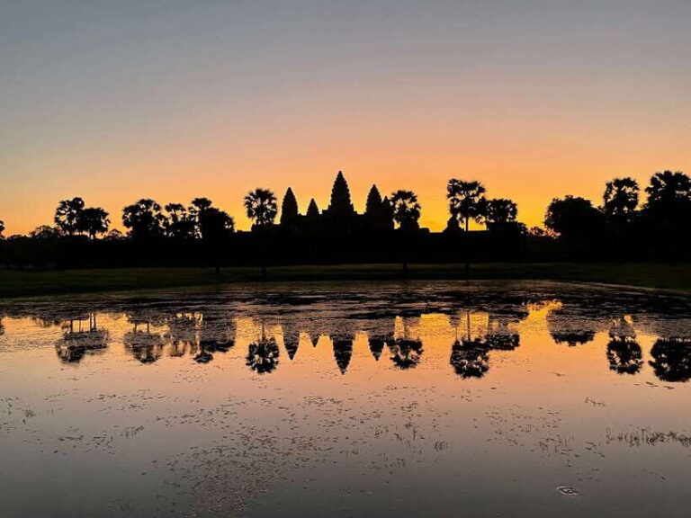 Angkor Wat Sunrise, Banteay Srei, Bayon & Ta Prohm Temple - Practicalities and Comfort
