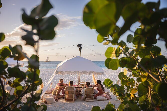 Aruba Romantic Sunset Photoshoot & Beach Picnic in Luxury Cabana - The Itinerary: What to Expect