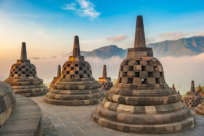Borobudur (Climb Up), Sultan Palace - Tamansari, Prambanan Tour - The Itinerary: What You Can Expect
