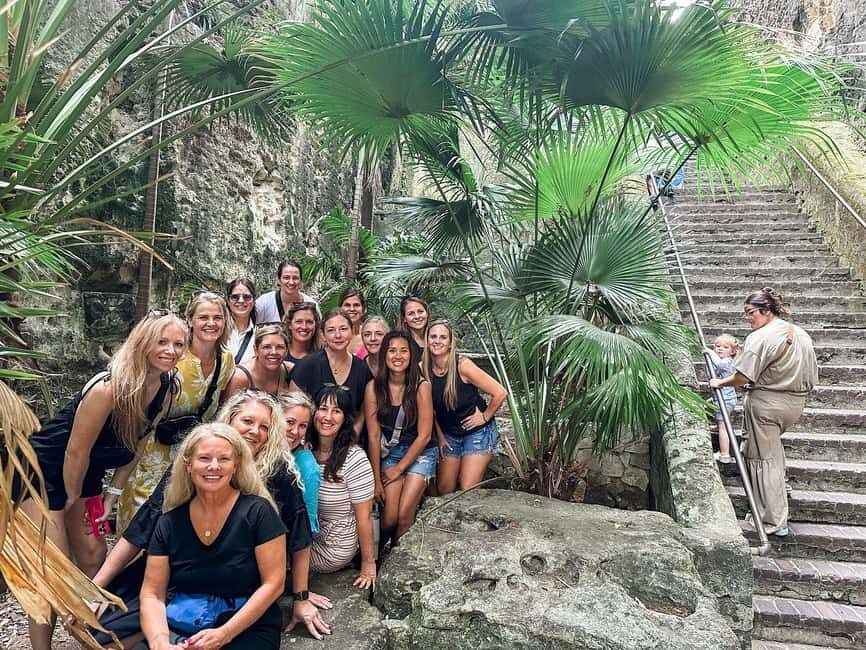 Customizable half day group tour (price per vehicle) - Who Should Consider This Tour?