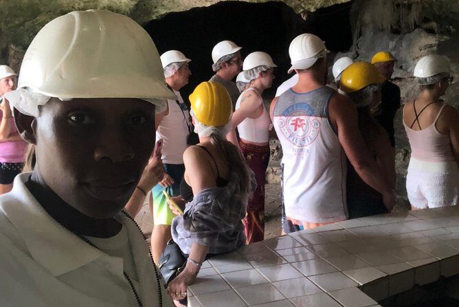 Explore Montego Bay Jamaica Private Tour to Green Gratto Cave - Detailed Breakdown of the Itinerary