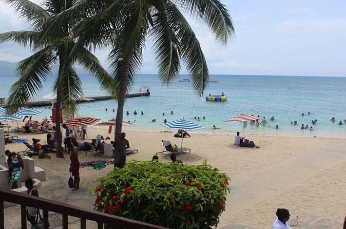 Falmouth Shore Excursion: Doctor's Cave Beach Private Tour - What Makes This Tour Stand Out?