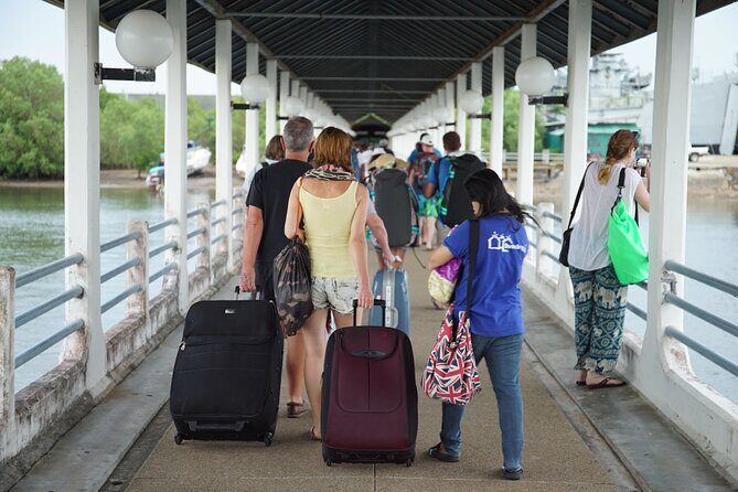 Ferry Transfer from Krabi Klong Jilad Pier to Phi Phi Tonsai - Who Should Consider This Ferry?