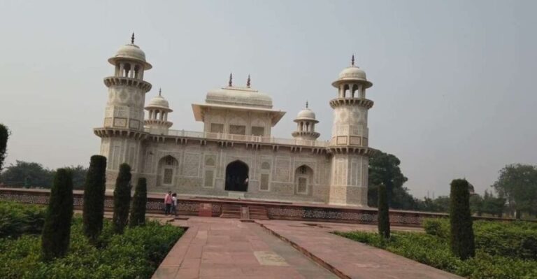 From Rishikesh: 2 Days Taj Mahal Agra Tour - The Itinerary in Detail: What to Expect