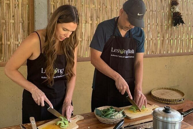 From Ubud: Authentic Cooking Class Visit Traditional Market - An In-Depth Look at the Tour Experience