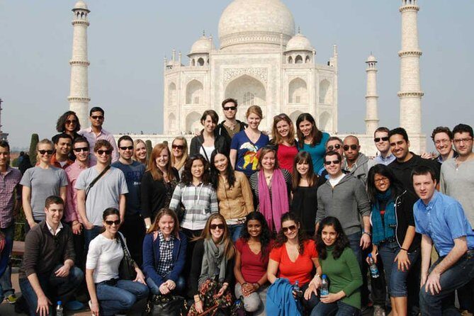 Half-day Taj Mahal Tour from Delhi by AC Car - The Experience from the Reviews