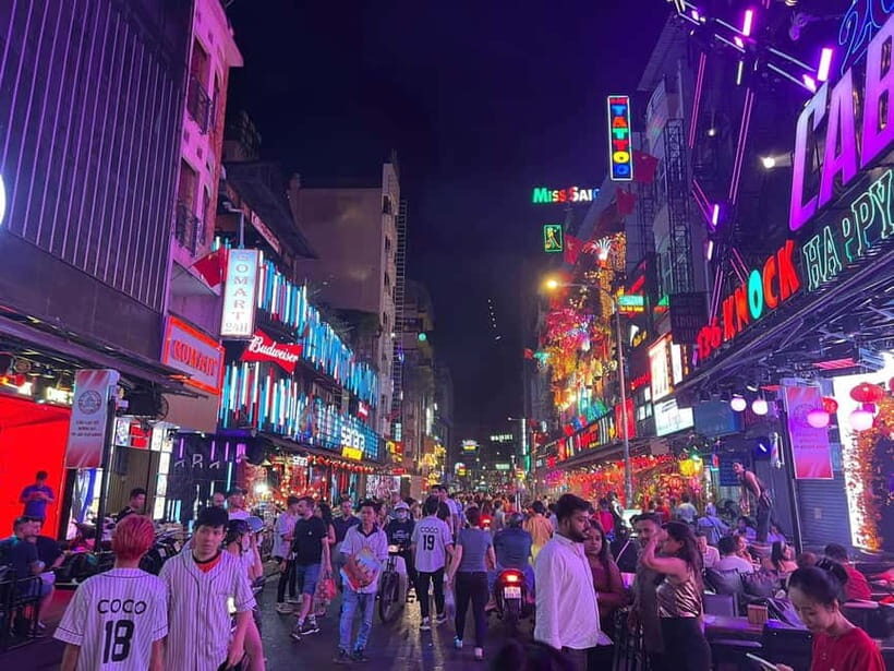 Ho Chi Minh City: Night Walking Tour with Hidden Gem Stop - What to Expect from the Tour