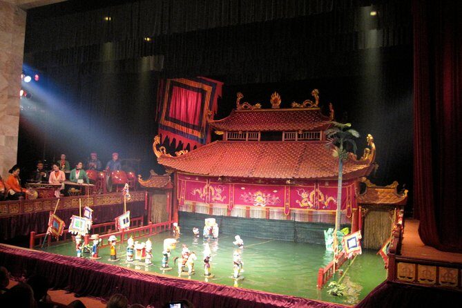 Ho Chi Minh City: Saigon River Dinner Cruise with Live Music - A Deep Dive into the Details