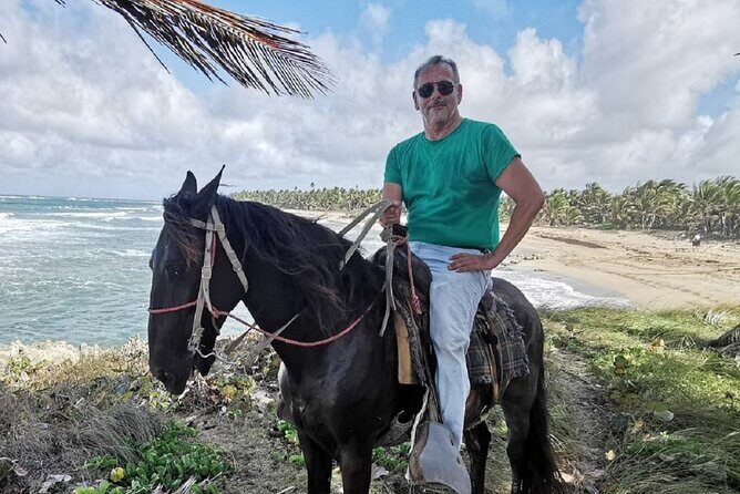 Horse Riding Experience through El Limon Beach - What to Expect from the Horseback Ride