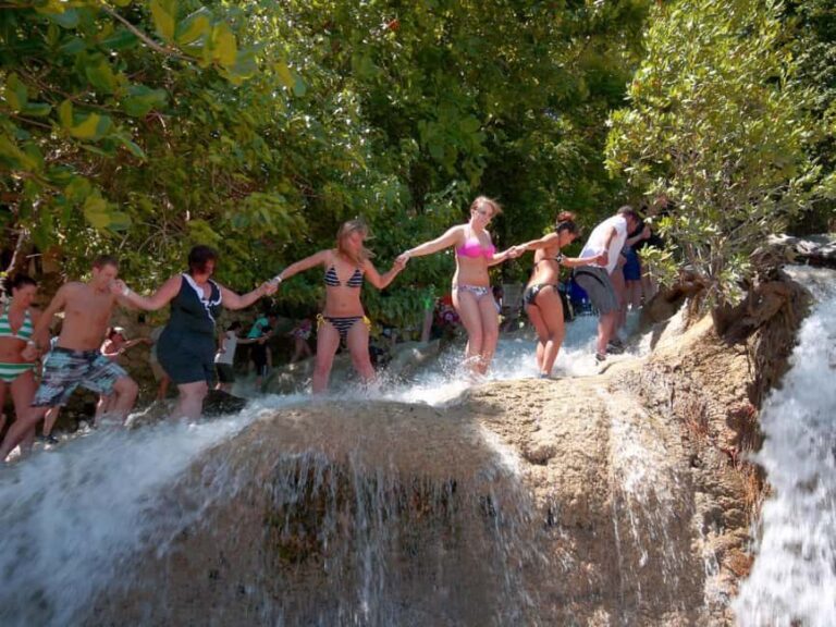 Jamaica Dunn's River Falls guided tour from Ocho Rios hotels - An In-Depth Look at the Tour Experience