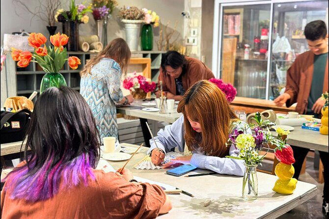 Japanese Fan Painting Workshop ~ in a Tokyo Flower Shop - The Experience’s Pacing and Group Size