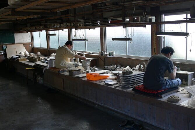 Kanazawa Art : Long tradition of Potter's Wheel Experience - Authentic Experiences and Authentic Value