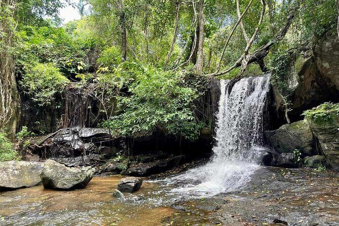 Kbal Spean Lingar River, Banteay Srei Temple & Pre Rup Tour - Authentic Experiences According to Reviews