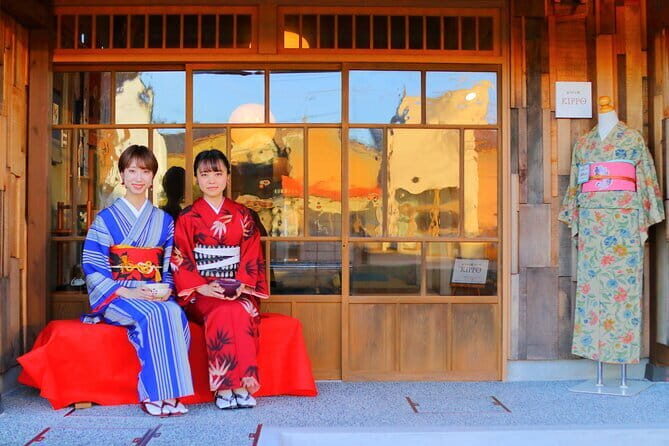 Kimono Experience in Toyama Hokuriku - A Detailed Look at the Kimono Experience in Toyama