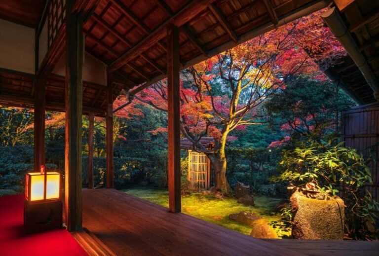Kyoto: Nighttime Zen Meditation and Matcha Tea Experience - The Experience Itself: What to Expect