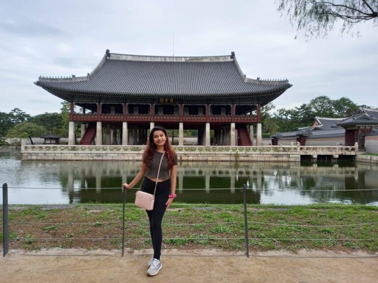 Layover tour to Gyeongbokgung-Folk Museum-Bukchon-Insadong - Who Should Consider This Tour?