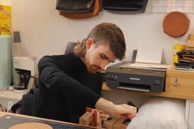 Leather Products Workshop in Seoul - Practical Details and Tips