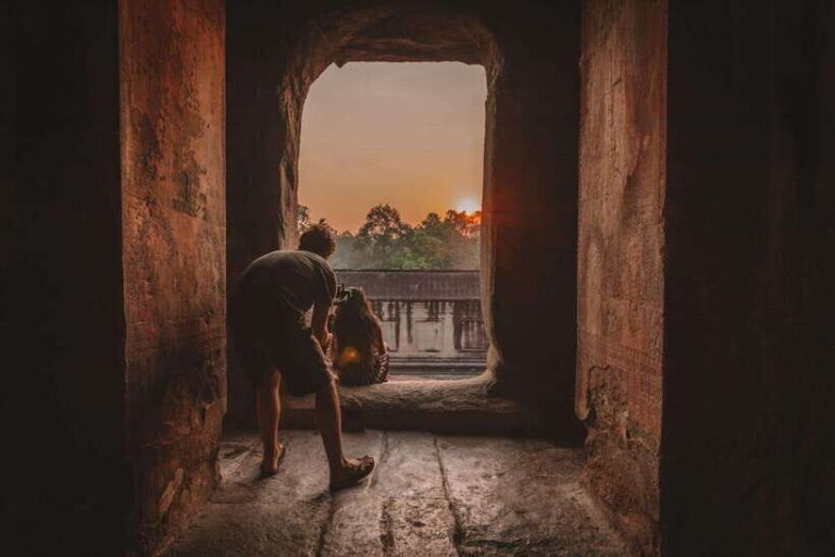 Mad Monkey Siem Reap Sunrise Angkor Wat Temple Tour - The Practical Side