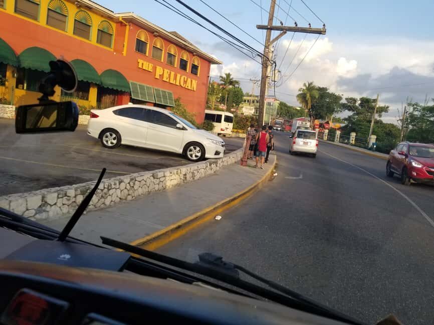 Montego Bay Excursion and Beach - Residential and Neighborhood Tour