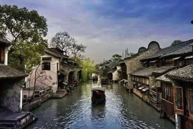 MuBus: Yu Garden, The Bund & Zhujiajao Water Town Bus Tour - How the Experience Translates for Travelers