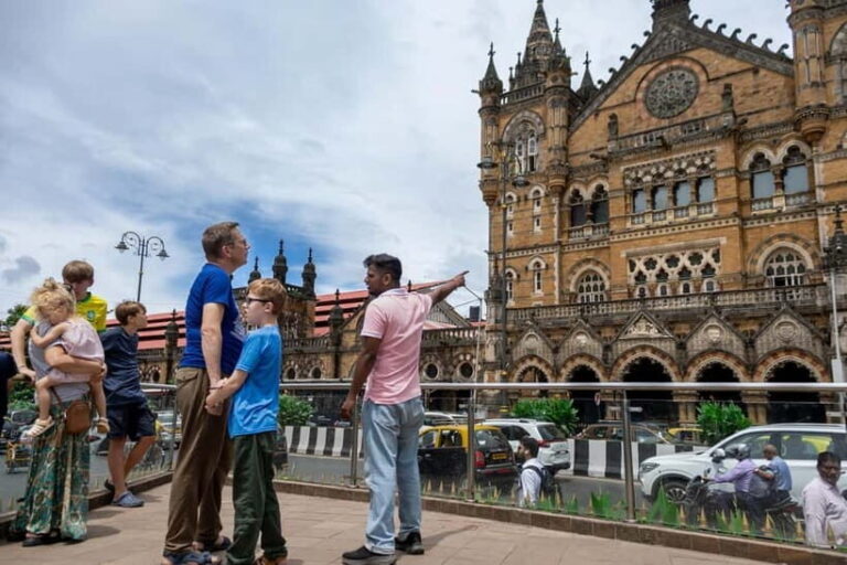 Mumbai: City & Slum Full-Day Exploration - Markets and Local Life: Crawford Market