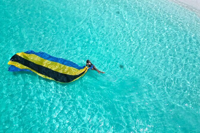 Nassau Clear Kayak Drone Photoshoot- Floating Dress - Is This Tour Worth It?