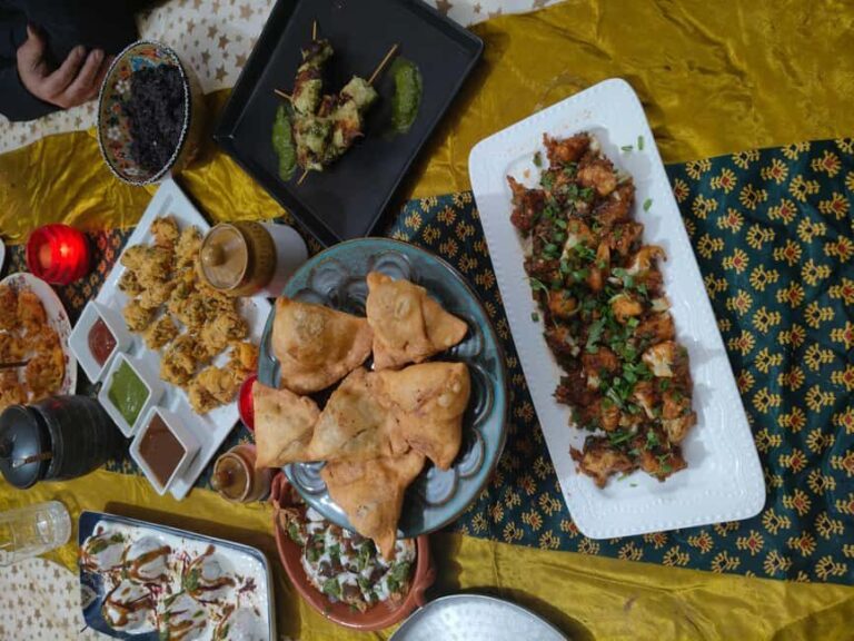 New Delhi: Full-Day Cooking Class learn 8 dishes with Locals - Why Travel Enthusiasts Will Love It