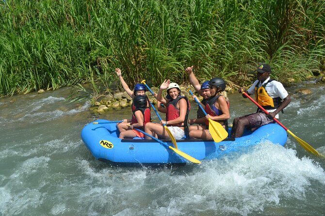 Ocho Rios Shore Excursion: River Rafting and Beach Adventure - Why This Tour Works Well
