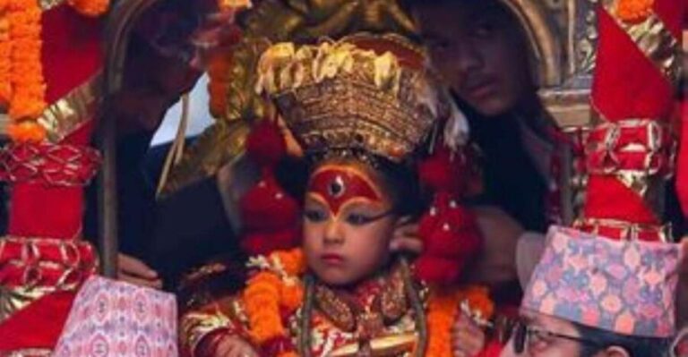 Oldest Local Market Walking Tour With Living Goddess Kumari - Meeting the Living Goddess Kumari