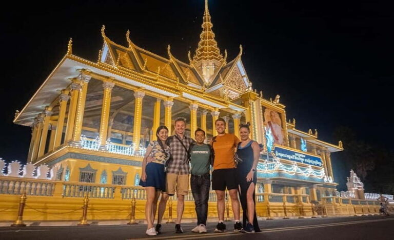Phnom Penh: Evening City Tour by Tuk Tuk with 1 Dinner - Practical Details and Value