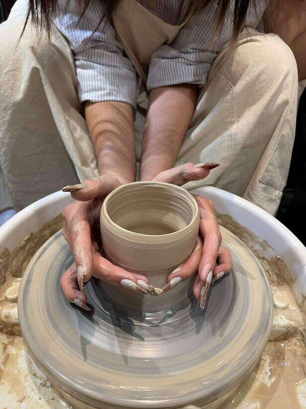 Pottery with Local Artist Fast Firing, Ships Worldwide - FAQ