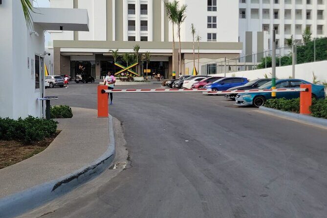 Private Airport Transfer Riu Aquarelle & Excellence Oyster Bay - The Sum Up