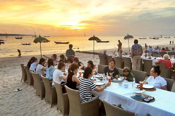 Private Bali CAR / VAN charter with English speaking driver. - Key Points