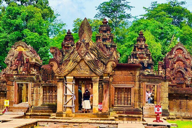 Private Banteay Srei Kbal Spean Tours and Landmine museum - An In-Depth Look at the Itinerary