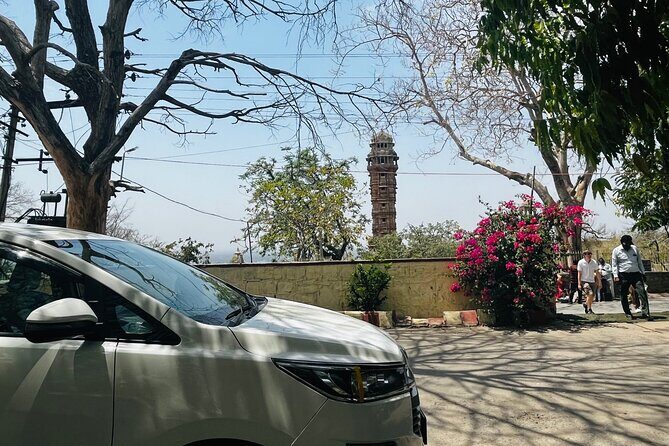 Private Chittorgarh Fort Day Tour with Guide, Lunch and Tickets - Authenticity and Local Expertise