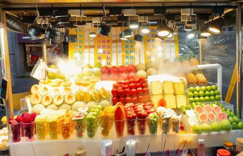 Private Night Market Tour with a Variety of Food Tastings - Key Points