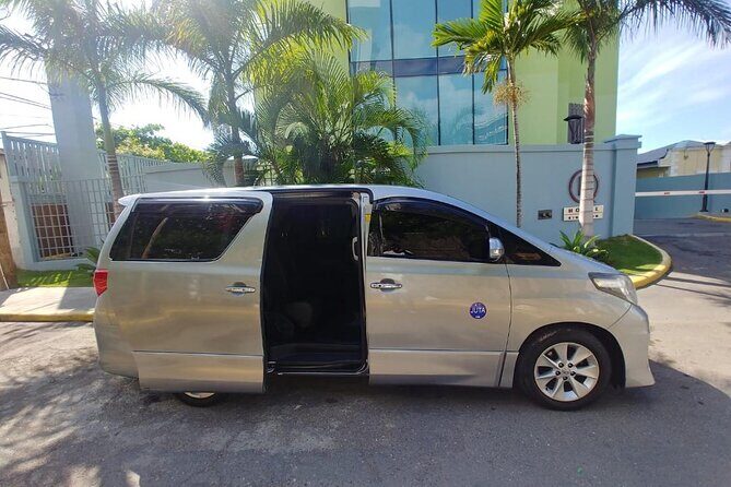 Private Transfer From Norman Manley Airport to Kingston one way - What You Can Expect During Your Journey