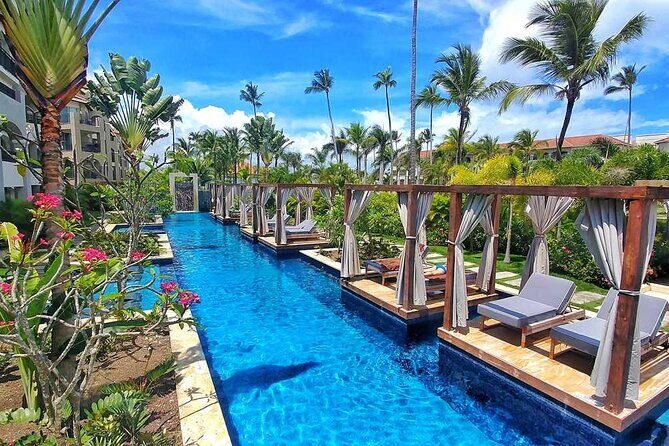 Private Transfer Punta Cana Airport to/from Secrets Royal Beach - Authentic Experiences and Real-World Insights