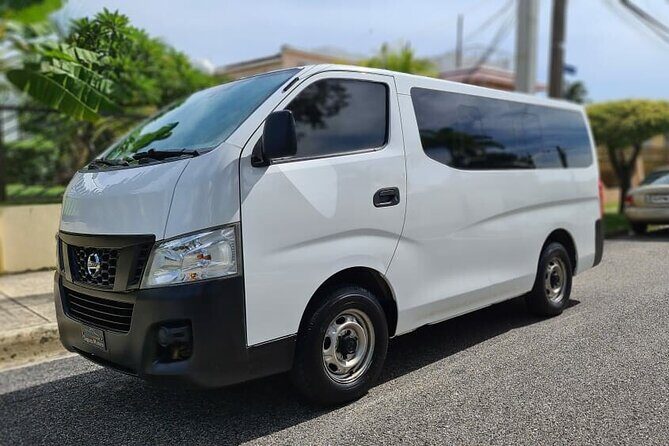 Private transportation from PUJ to hotels in Punta Cana - Navigating the Pickup and Drop-Off
