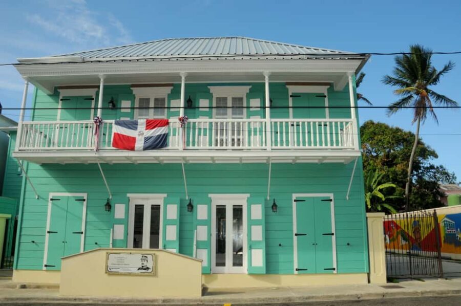 Puerto Plata City Tour and Cable Car Ride - In-Depth Look at the Puerto Plata City Tour and Cable Car Ride