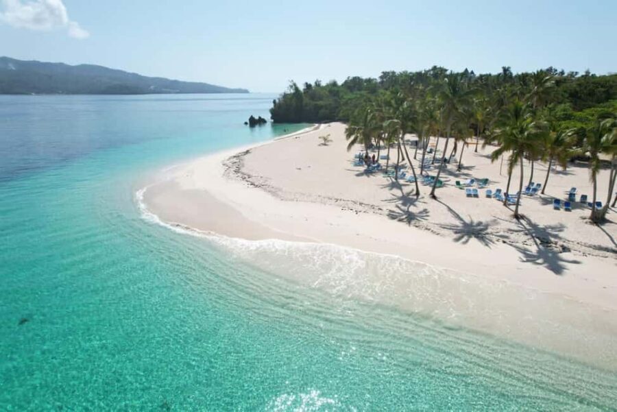 Rincon Beach and Cayo Levantado from Punta Cana - Transportation and Comfort