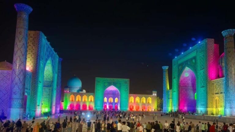 Samarkand Moonlight Tour: A Timeless Night Experience - Exploring the Vibrant Bazaars and Local Crafts