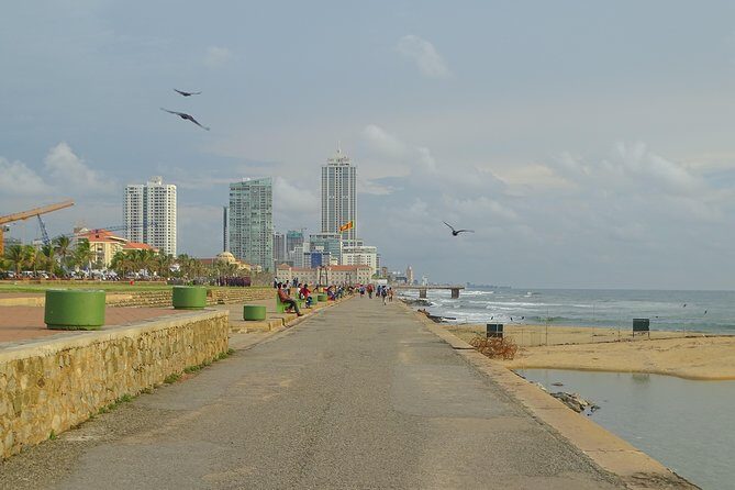 Shore Excursion Colombo Port Private small group - A Well-Balanced Introduction to Colombo