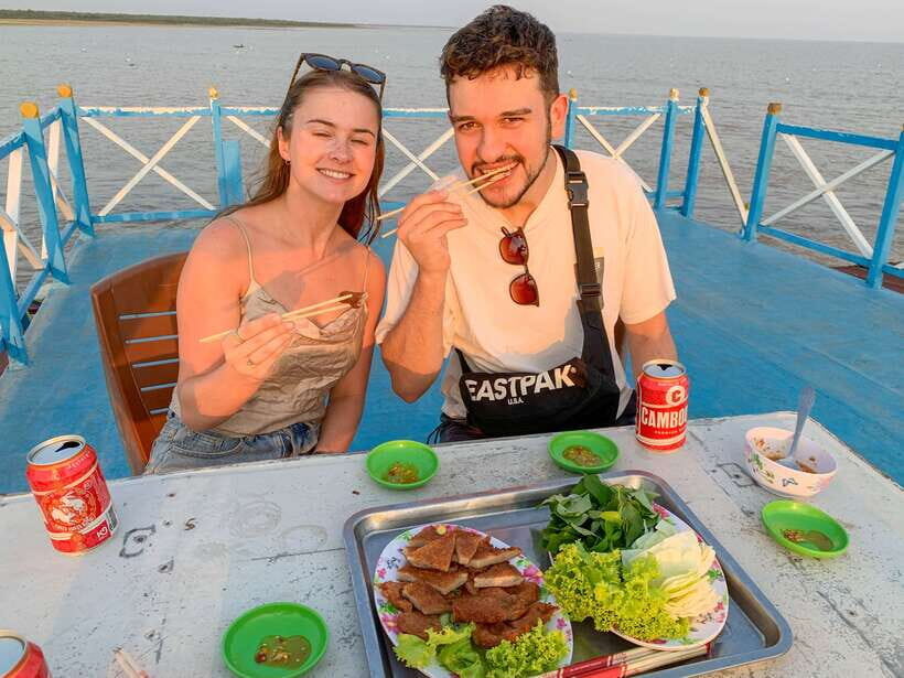 Siem Reap: Floating Village Sunset Boat Guided Vespa Tour - Exploring Tonle Sap’s Floating Village
